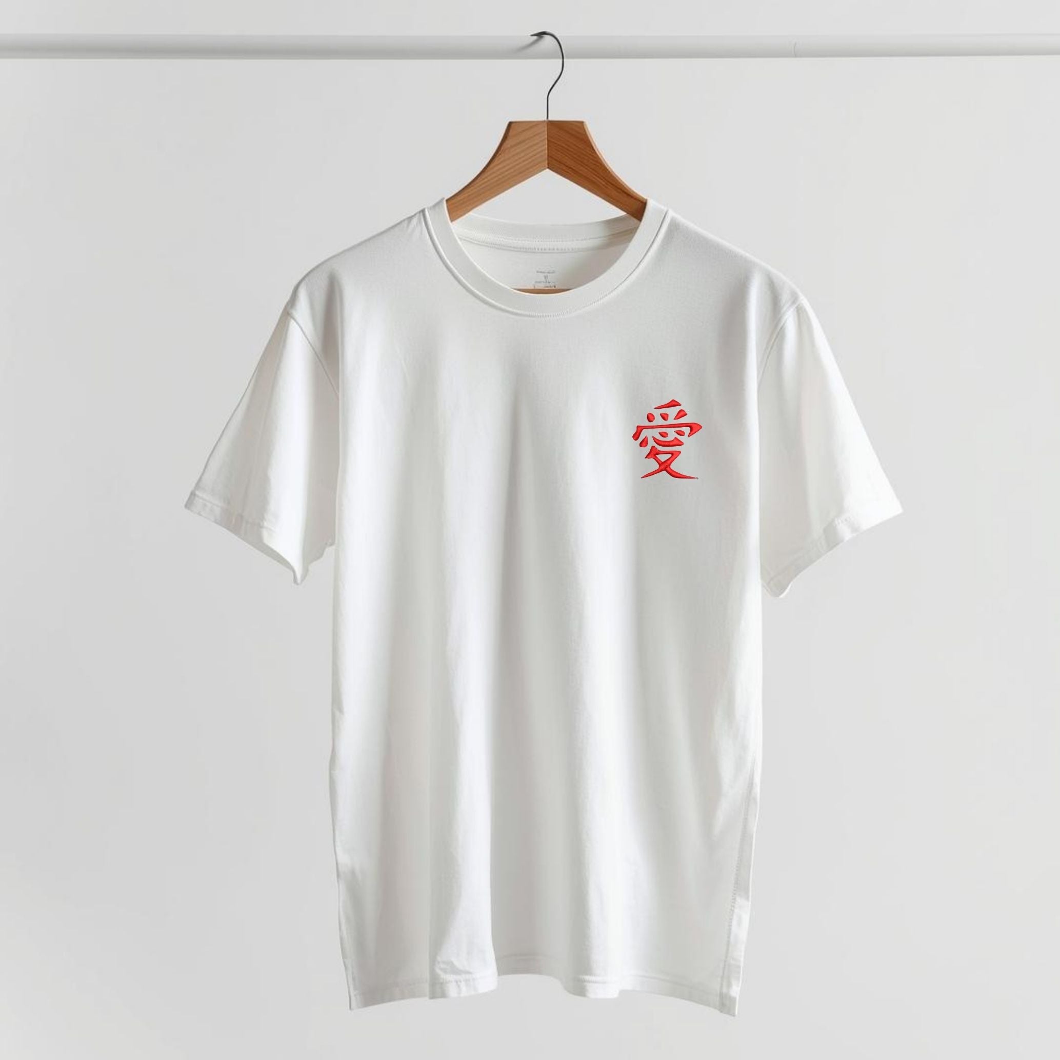 T-shirt unisex LUX ricamo AMORE