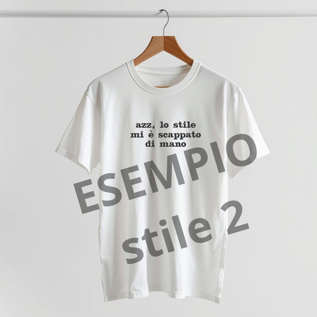 T-shirt unisex in COTONE ORAGNICO con ricamo personalizzato frase